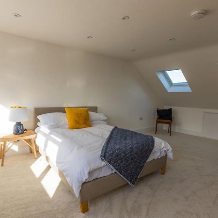 Appartement Amazing New 3 Double Bed House In Staple Hill! à Bristol Extérieur photo